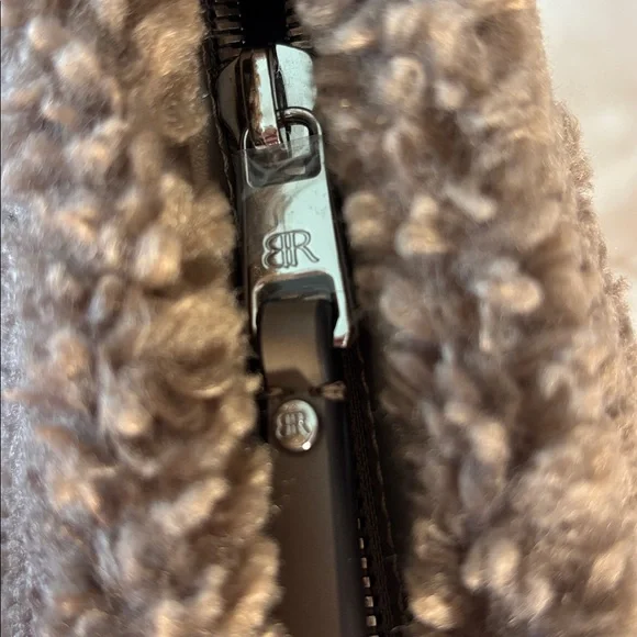 Banana Republic fuzzy wristlet - Picture 6 of 6